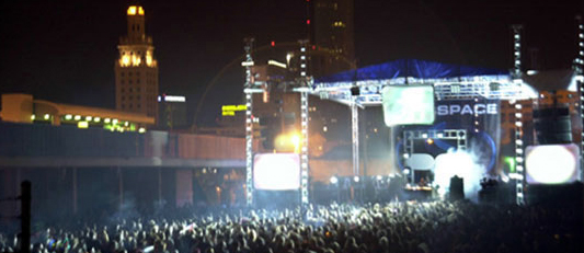 Space Fest crowd and stage visuals by Kit Mobley during Miami's electronic music era